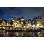 Avondcruise door Amsterdam met wijn- en kaaskist