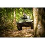 Mini tank rijden en paintball