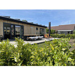 Prachtig 4 persoons chalet aan het water gelegen in Friesland