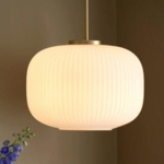 Grote hanglamp messing & opaalglas met ingebouwde E27 fitting &apos;Nordlux Milford 30 cm