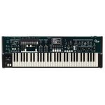 Hammond SK PRO stage keyboard