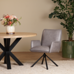 Leren eetkamerstoel Desire - met wieltjes en armleuning - Leer Lightgrey - Kleur poot, RVS - Zwenkwiel zwart