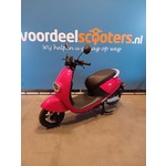 IVA S3 Rood (showmodel) - Elektrische Scooter