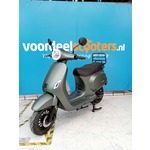 IVA E-GO S3 Mat Zwart 25 Km/h Tweedekans - Elektrische Scooter