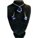 Goudkleurige Ketting en Oorbellen Set met Blauwe Kristal en Ingelegde Zirkoon Stenen - Sieraden - Spiritueelboek.nl