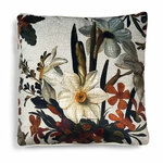 Sierkussen Daffodils Beachwood white 50x50cm