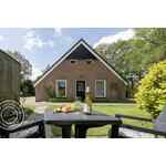 Zeer luxe, ruim en authentiek 8-10 persoons vakantiehuis met grote tuin in Dwingeloo
