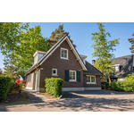 Luxe 5 persoons vakantiehuis met hottub en Finse sauna op vakantiepark in de Achterhoek.