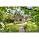 Zeer luxe 6 persoons vakantiehuis met sauna nabij Halle.