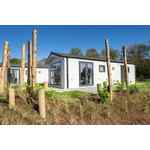 Luxe 4 persoons vakantiehuis op palen met bubbelbad in Uden, Noord Brabant