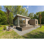Mooie 4 persoons Lodge met ruim terras op een vakantiepark nabij Enter