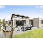 Gezellig 4 persoons chalet op vakantiepark met buitenzwembad