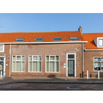 Landelijk gelegen 6 persoons vakantiewoning met speelvoorzieningen in tuin in Oostkapelle
