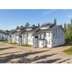 Nordic chalet 9408