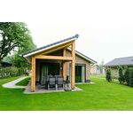 Hooiberg op het boerenerf in Spankeren Veluwe